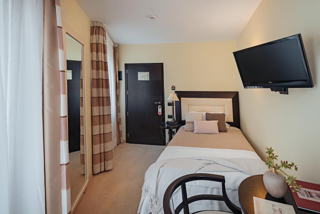 Hotel San Miguel Mahon  Bagian luar foto